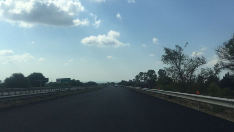 Une portion d'autoroute sicilienne refaite
