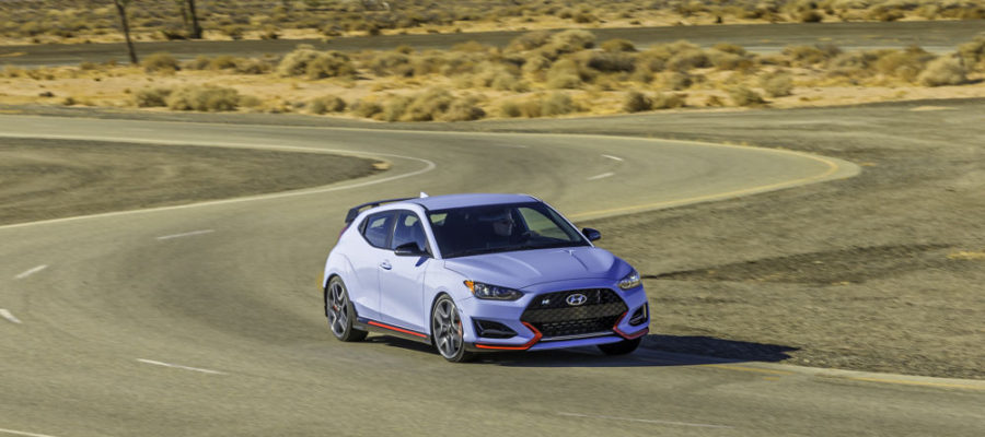 Hyundai Veloster N en appui
