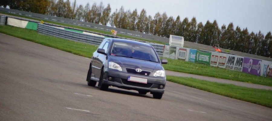 Corolla TS Compressor